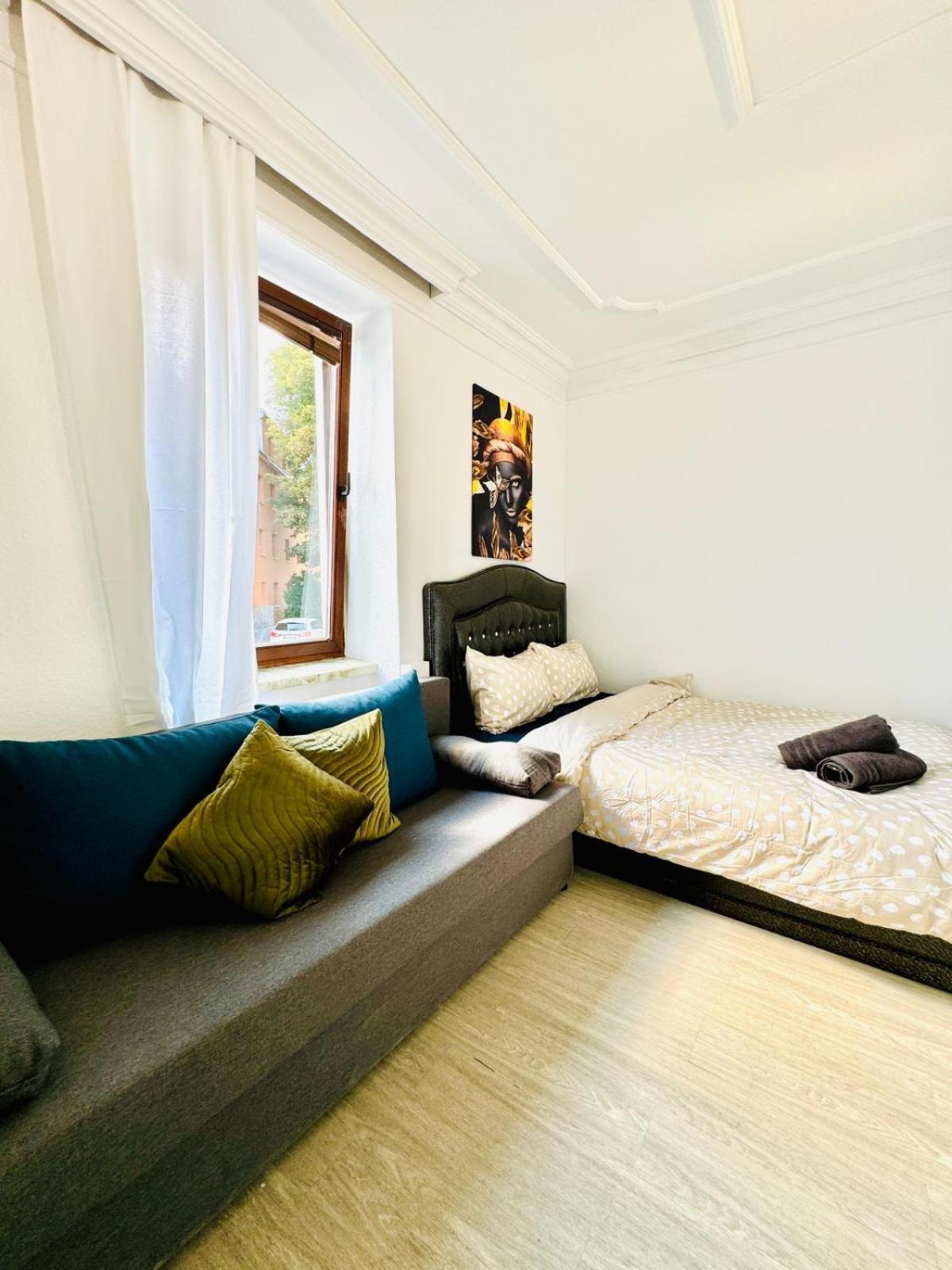 Very Spacious Apartment For Up To 7P With Great Location Vienna Exterior photo